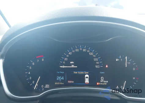 2016 Cadillac Srx Luxury Collection z USA, uszkodzony, nr VIN 3GYFNEE39GS505477